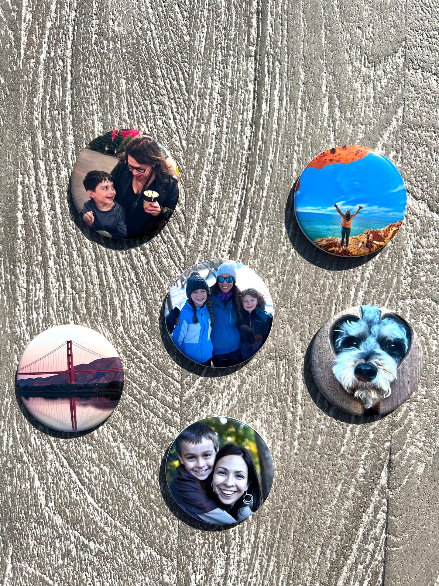 Custom Round Photo Magnets – Cherished Moments in Every Circle!